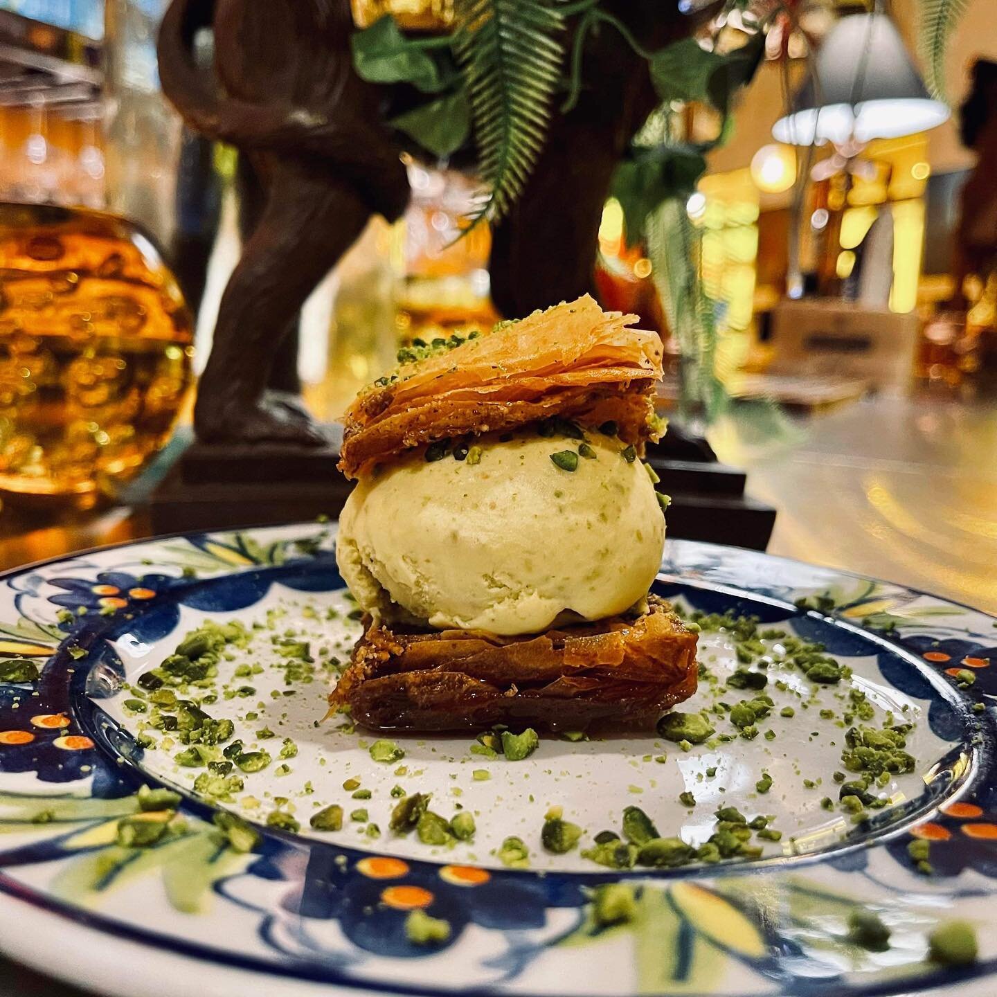 Whether you&rsquo;re naughty 😈 or nice 😇, we&rsquo;re serving up all things nice this festive season as part of our brand new Christmas menu 🎄
✨Coming Soon✨
Much Love, Brutti 💛🧡